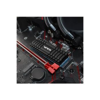 Твърд диск Patriot Viper VPN110 - solid state drive - 1 TB - PCI Express 3.0 x4 (NVMe)